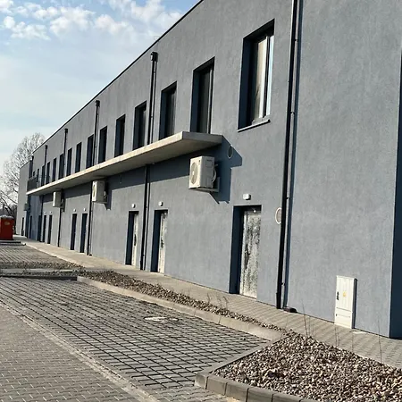 Intec * Hnězdno